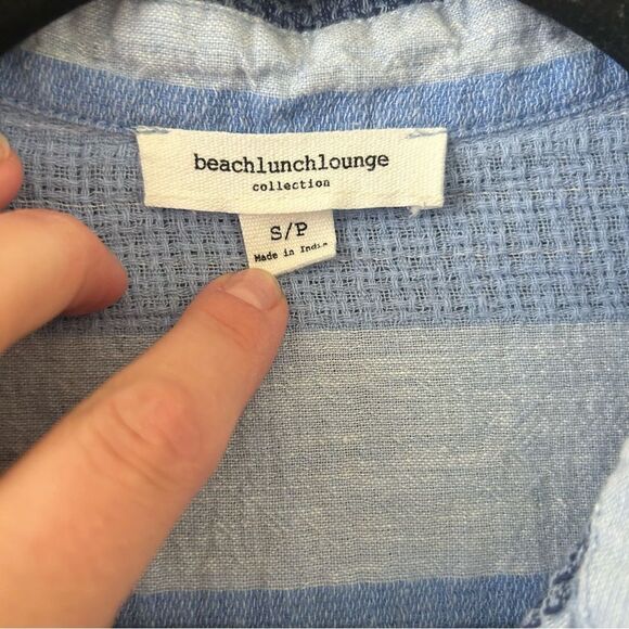 BeachLunchLounge Striped Chambray Cotton Linen Button Down Shirt Women's Small - Picture 3 of 7